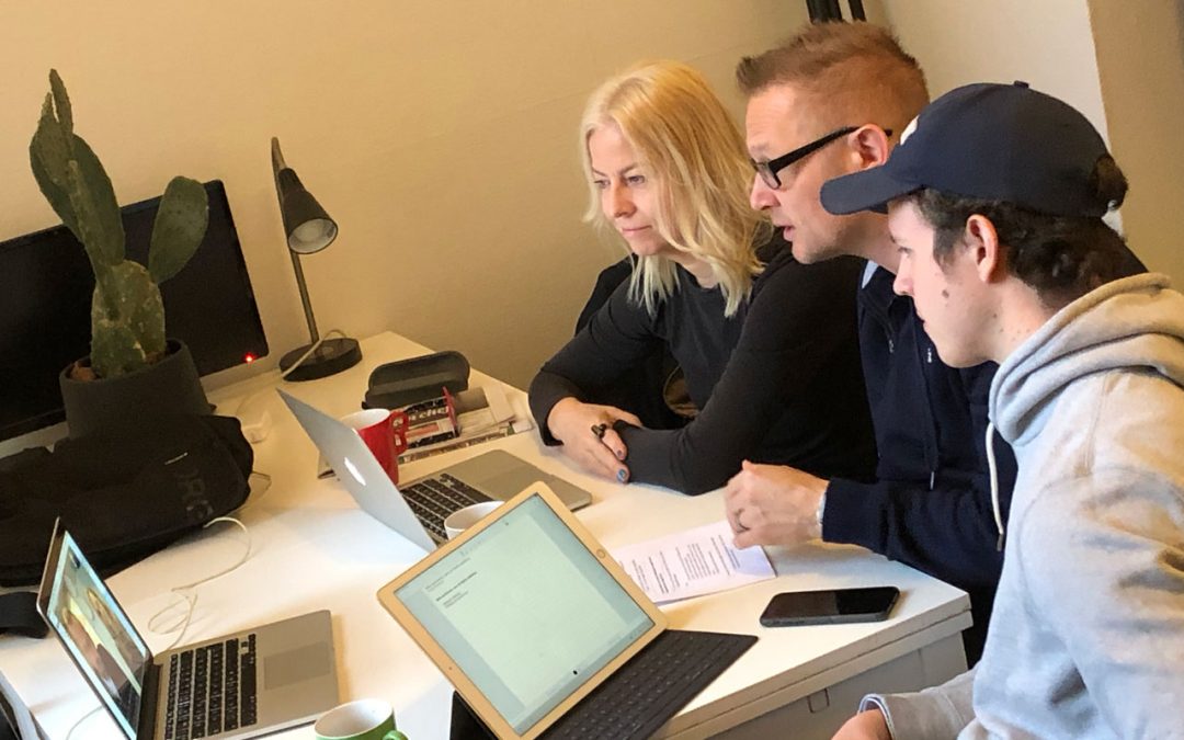 Marknadsföringsplan och PR-strategi inför boksläpp i maj 2019 börjar ta form